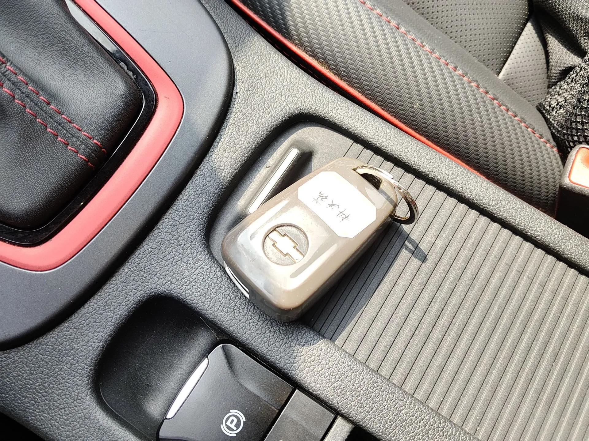Hyundai ENCINO 2018 1.6T Dual-Clutch ZhiPao Edition China V Standard — миниатюра 12