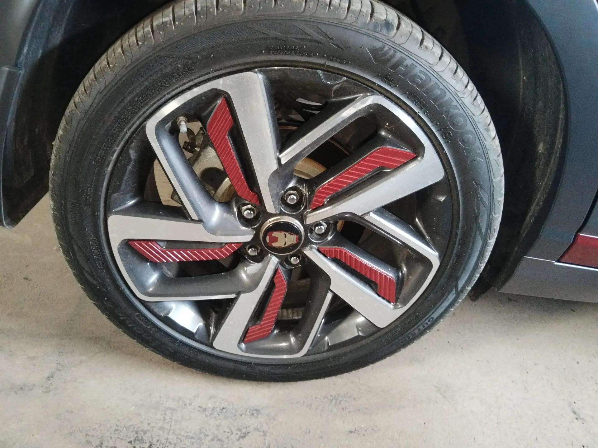 Hyundai ENCINO 2019 1.6T Iron Man Edition — миниатюра 10