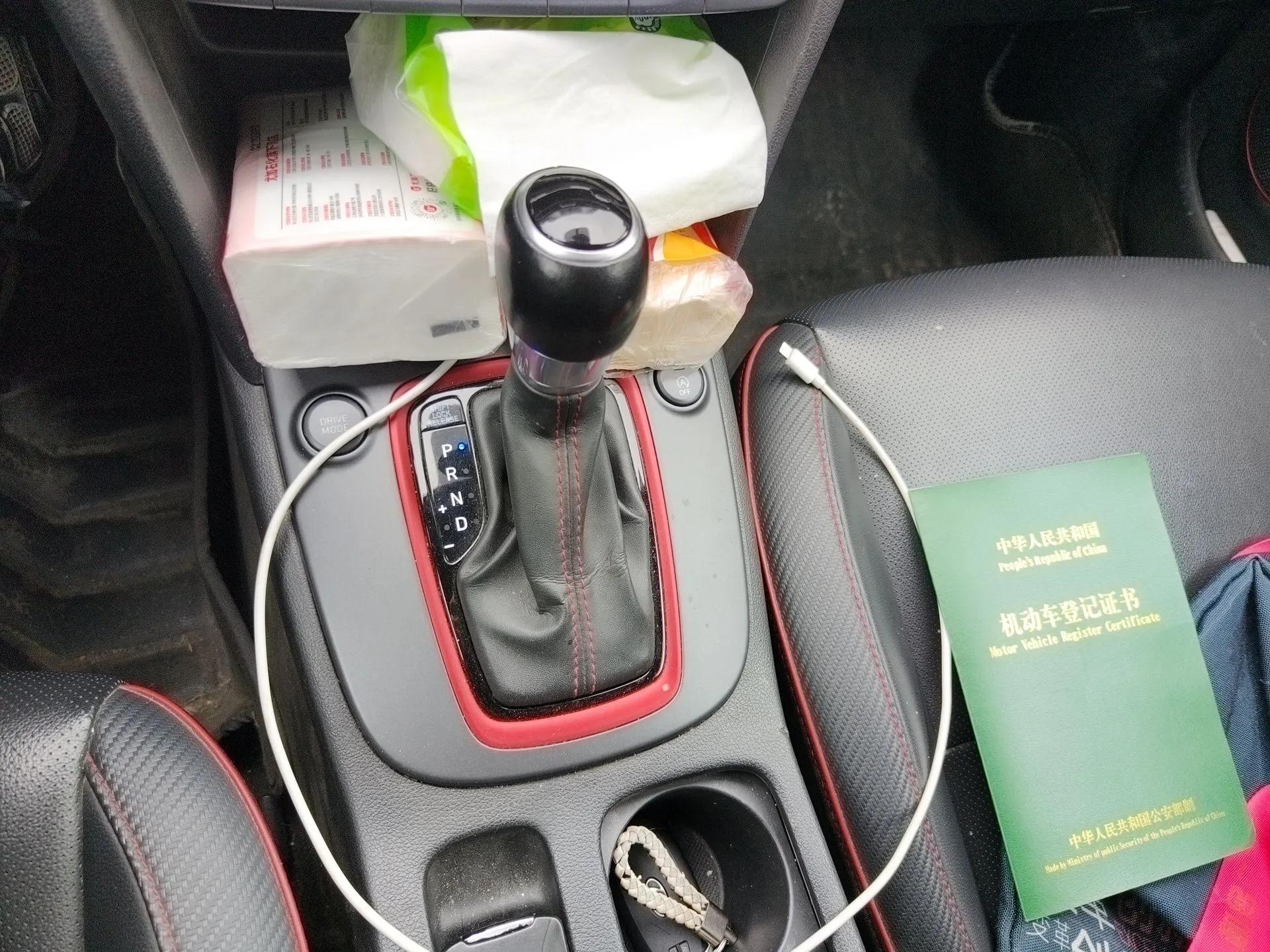 Hyundai ENCINO 2018 1.6T Dual-Clutch ZhiPao Edition China V Standard — миниатюра 15