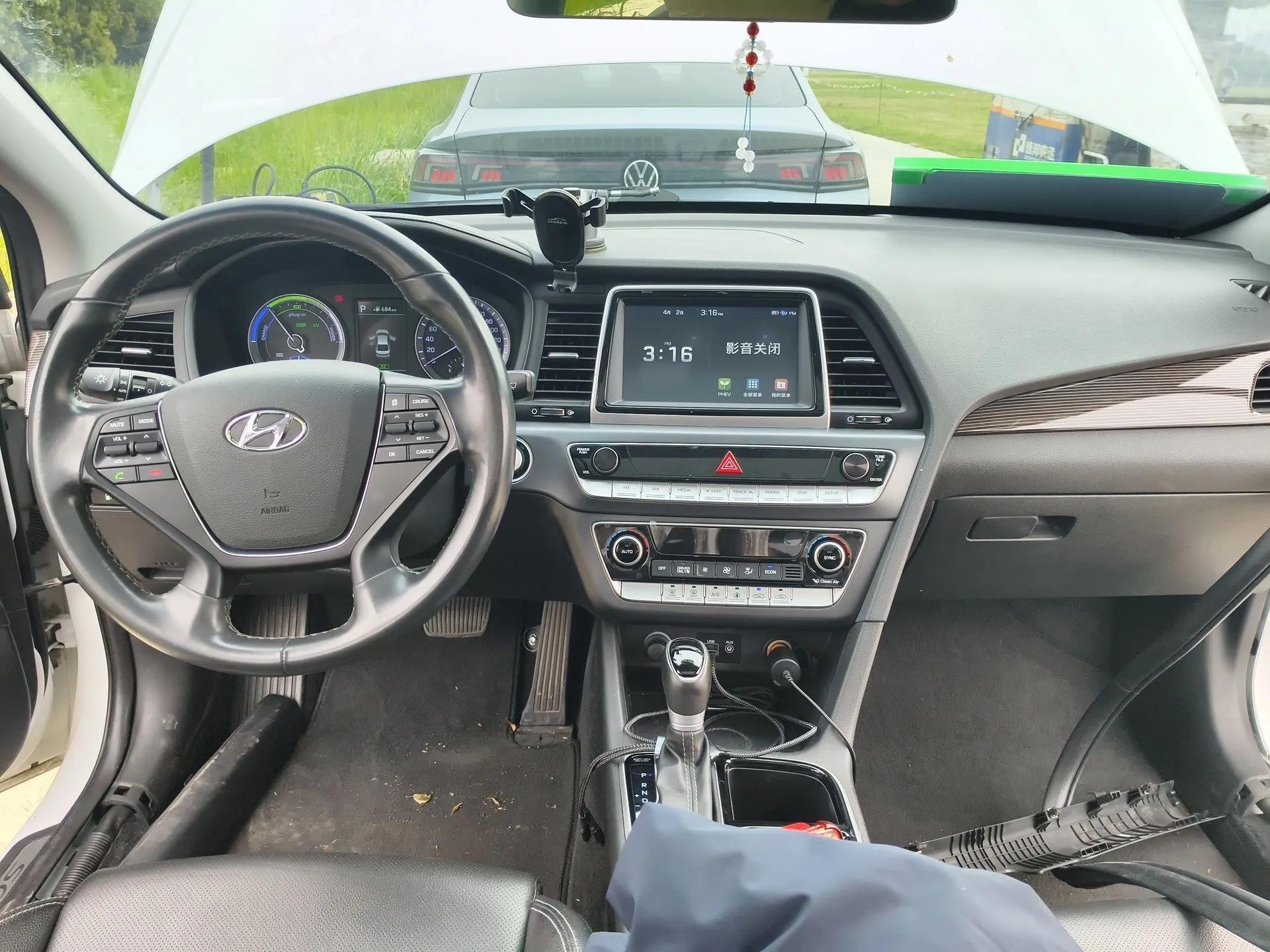 Hyundai Sonata Plug-in Hybrid 2018 2.0 PHS Smart Connect Version China V Standard — миниатюра 10