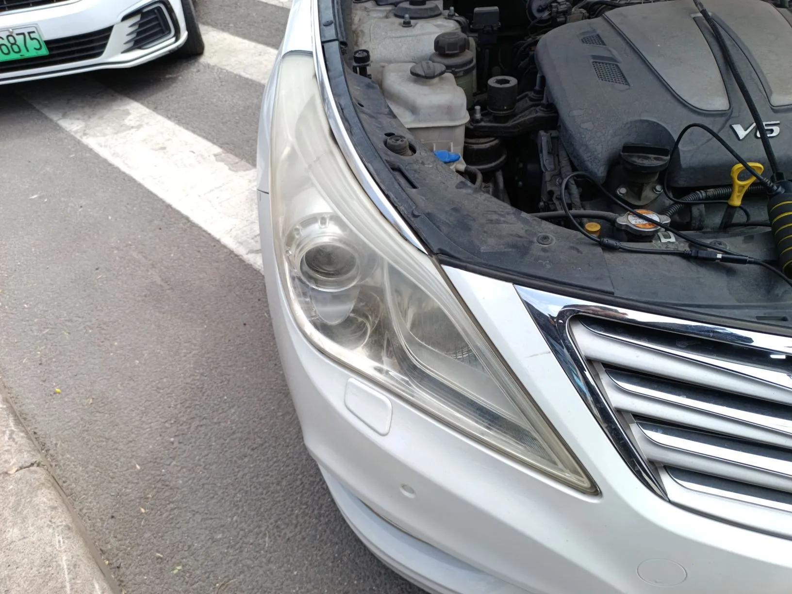Hyundai Azera 2011 3.0L Flagship Edition — миниатюра 7