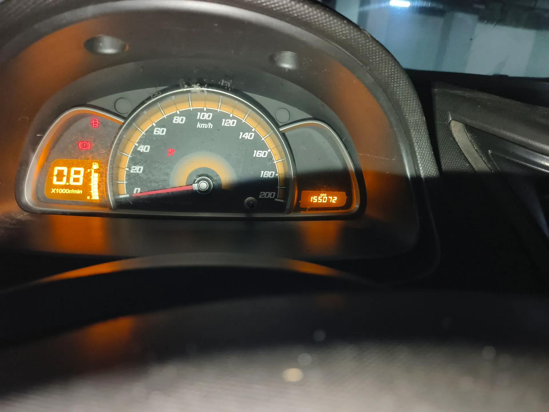 Chevrolet Sail 2013 Sedan 1.2L Manual Fashionable Happiness Edition — миниатюра 13