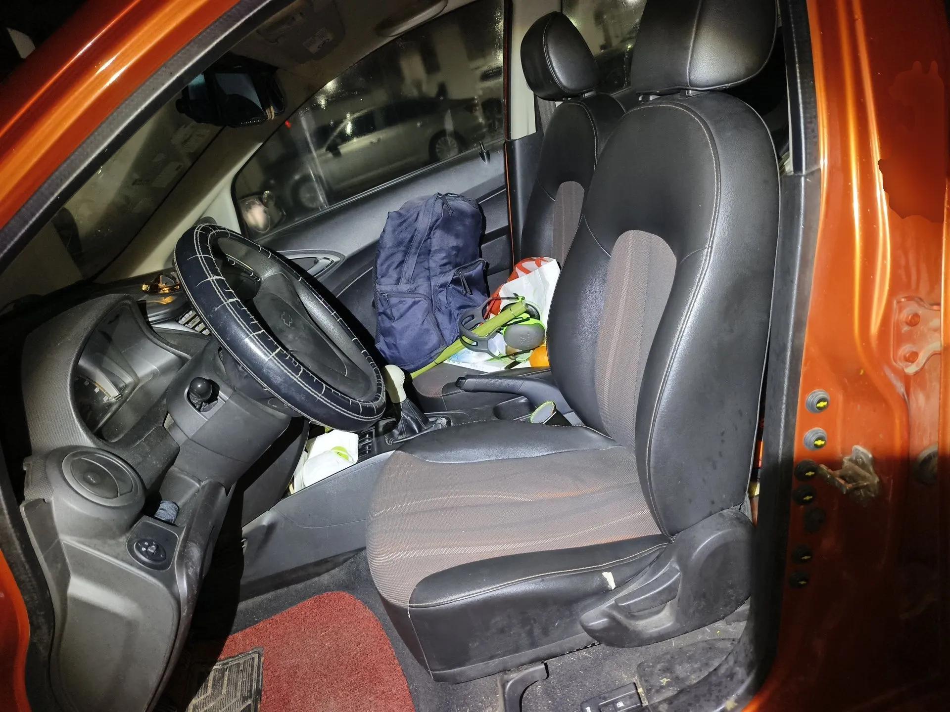 Chevrolet Sail 2013 Sedan 1.2L Manual Fashionable Happiness Edition — миниатюра 16