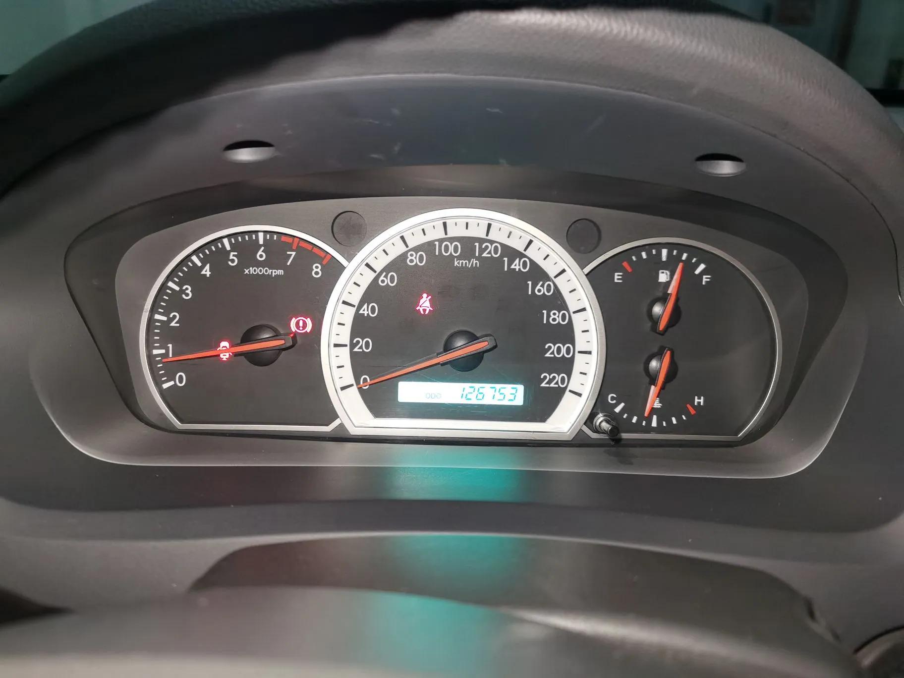 Chevrolet Epica 2013 1.8 SX Luxury Edition MT — миниатюра 12