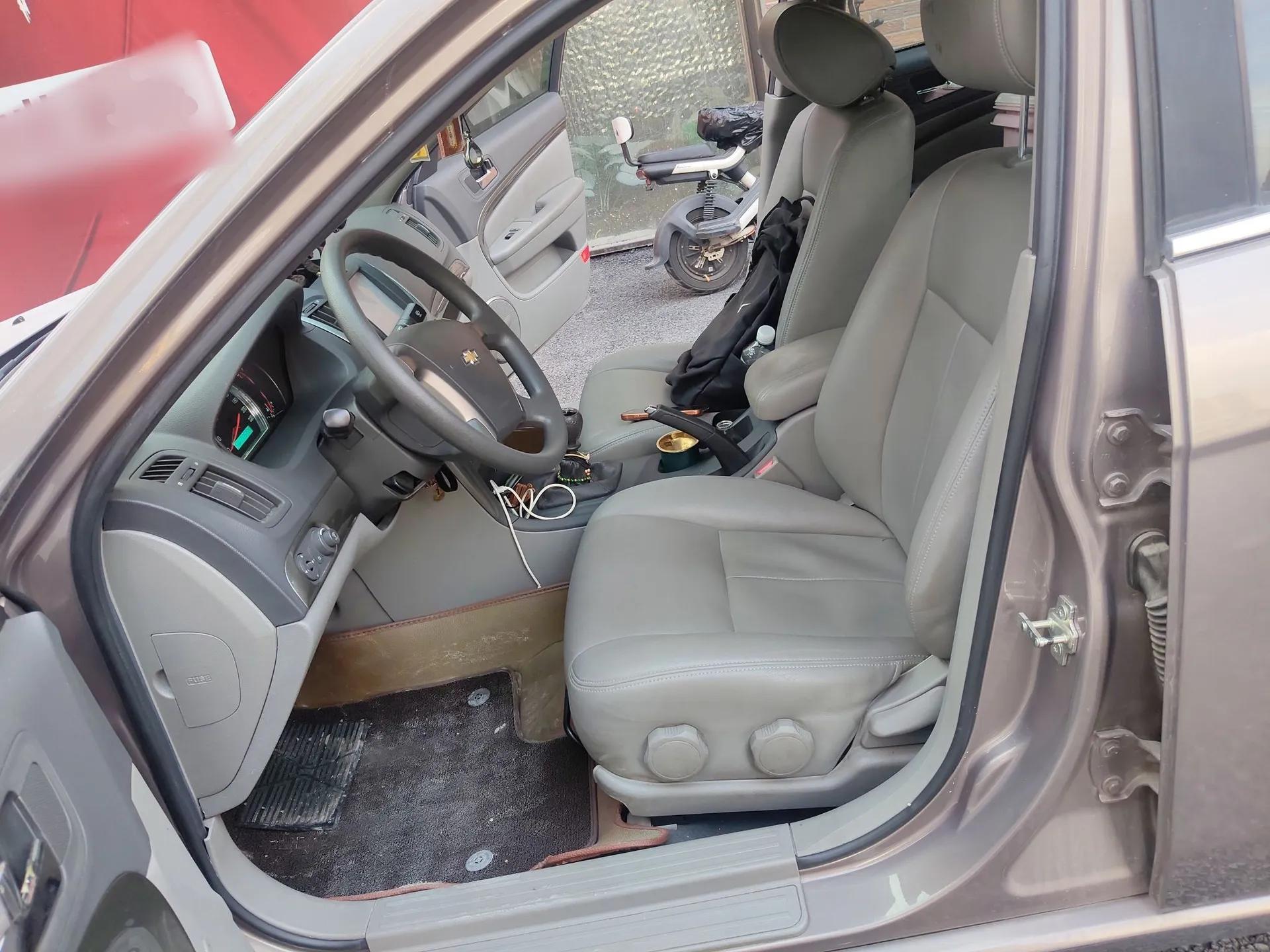 Chevrolet Epica 2013 1.8 SL ZhiZhen Edition MT — миниатюра 16