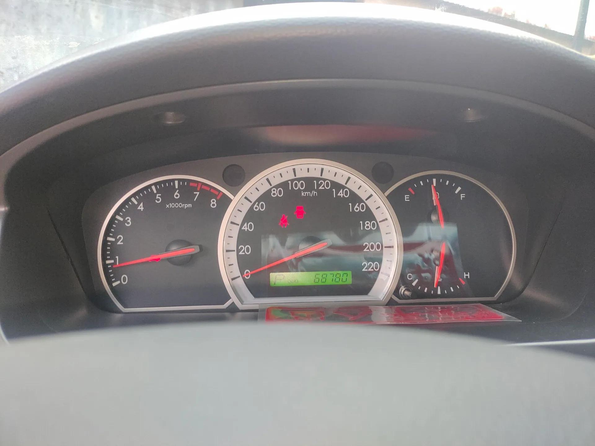 Chevrolet Epica 2011 1.8 Comfort Edition AT — миниатюра 12