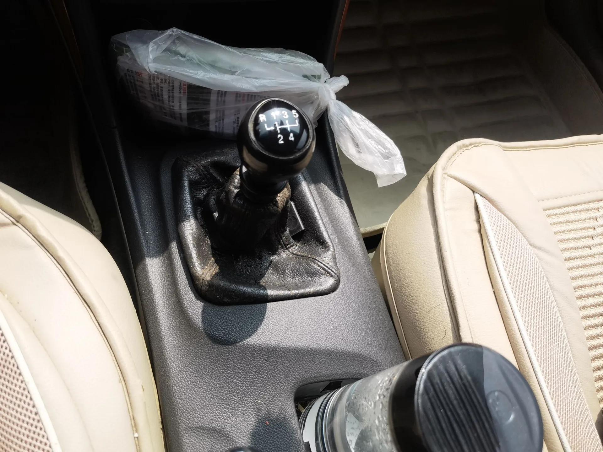Chevrolet Epica 2013 1.8 SL ZhiZhen Edition MT — миниатюра 15