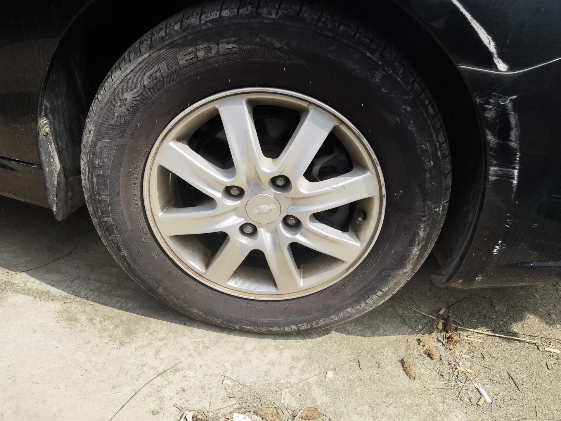 Chevrolet Epica 2013 1.8 SL ZhiZhen Edition MT — миниатюра 8