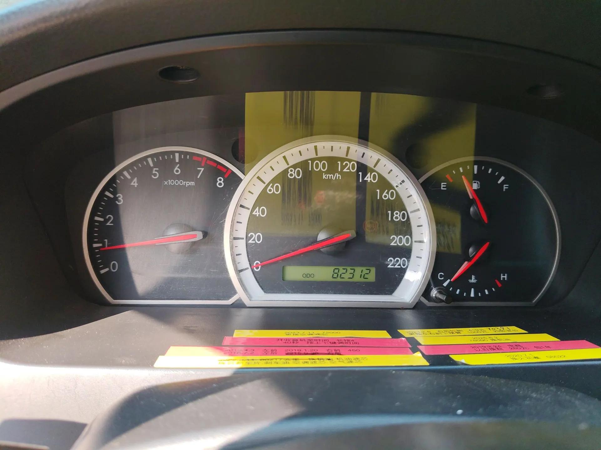 Chevrolet Epica 2011 1.8 Luxury Edition MT — миниатюра 12