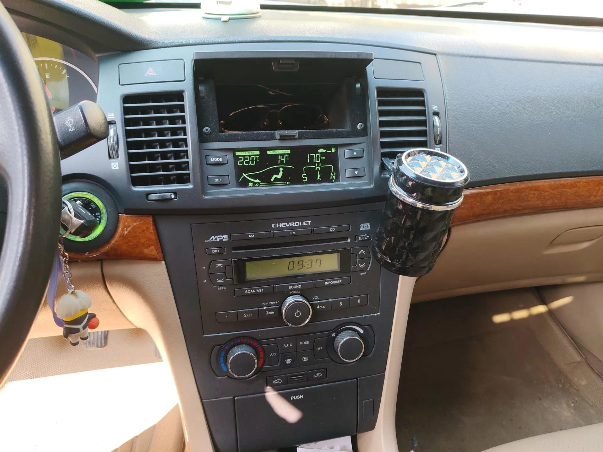 Chevrolet Epica 2011 1.8 Luxury Edition MT — миниатюра 14