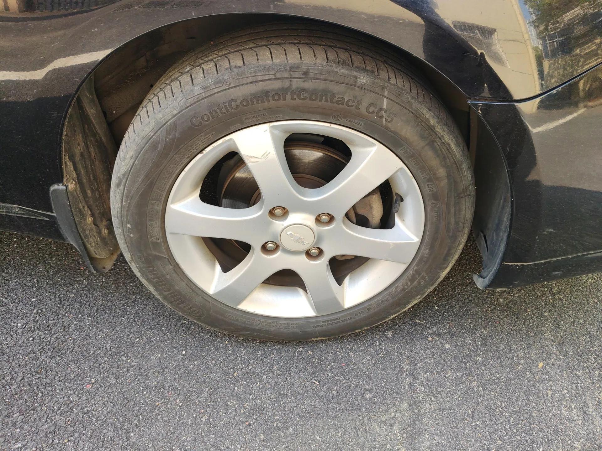 Chevrolet Epica 2011 1.8 Luxury Edition MT — миниатюра 8