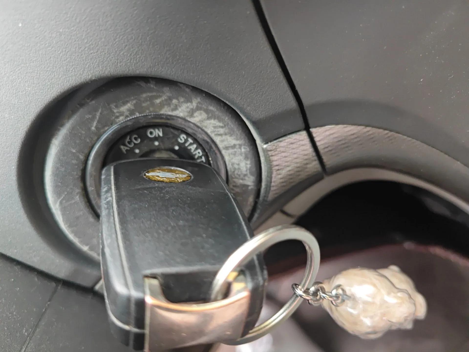 Chevrolet Epica 2013 1.8 SE Comfort Edition MT — миниатюра 9