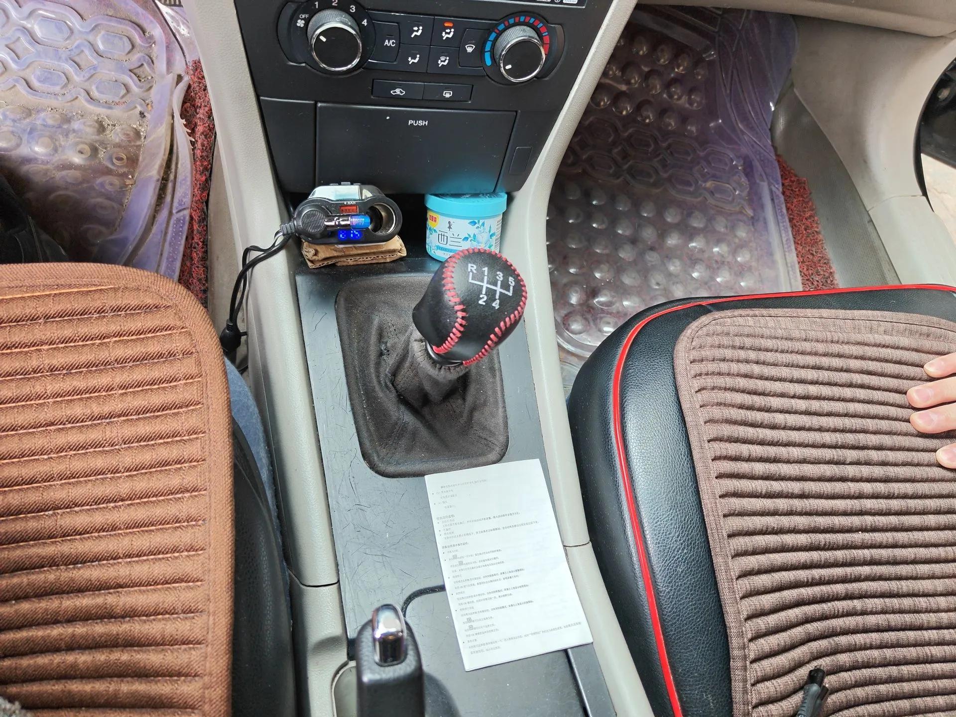 Chevrolet Epica 2011 1.8 ZhiZhen Edition MT — миниатюра 15