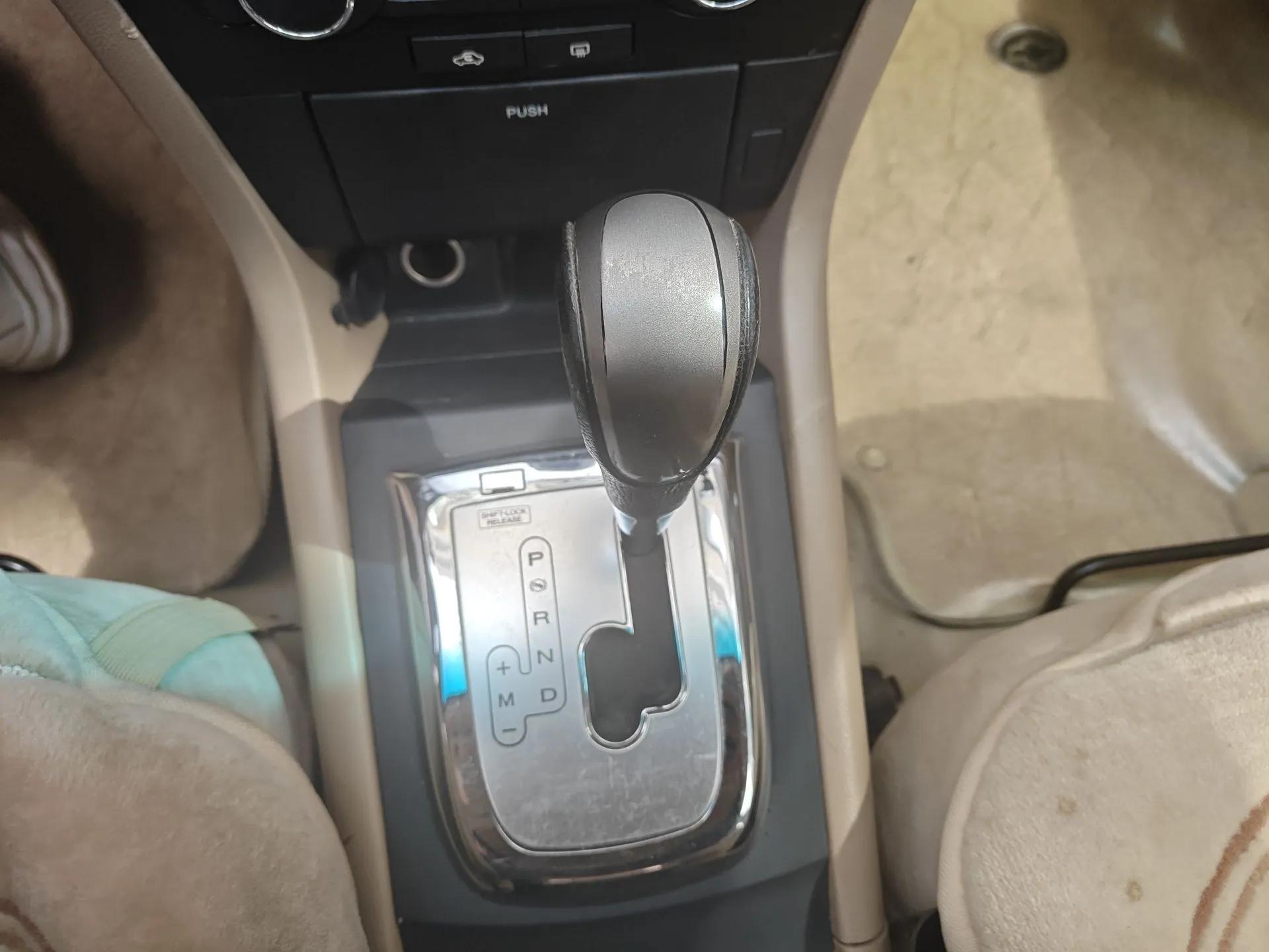 Chevrolet Epica 2010 1.8 Comfort Edition AT — миниатюра 15