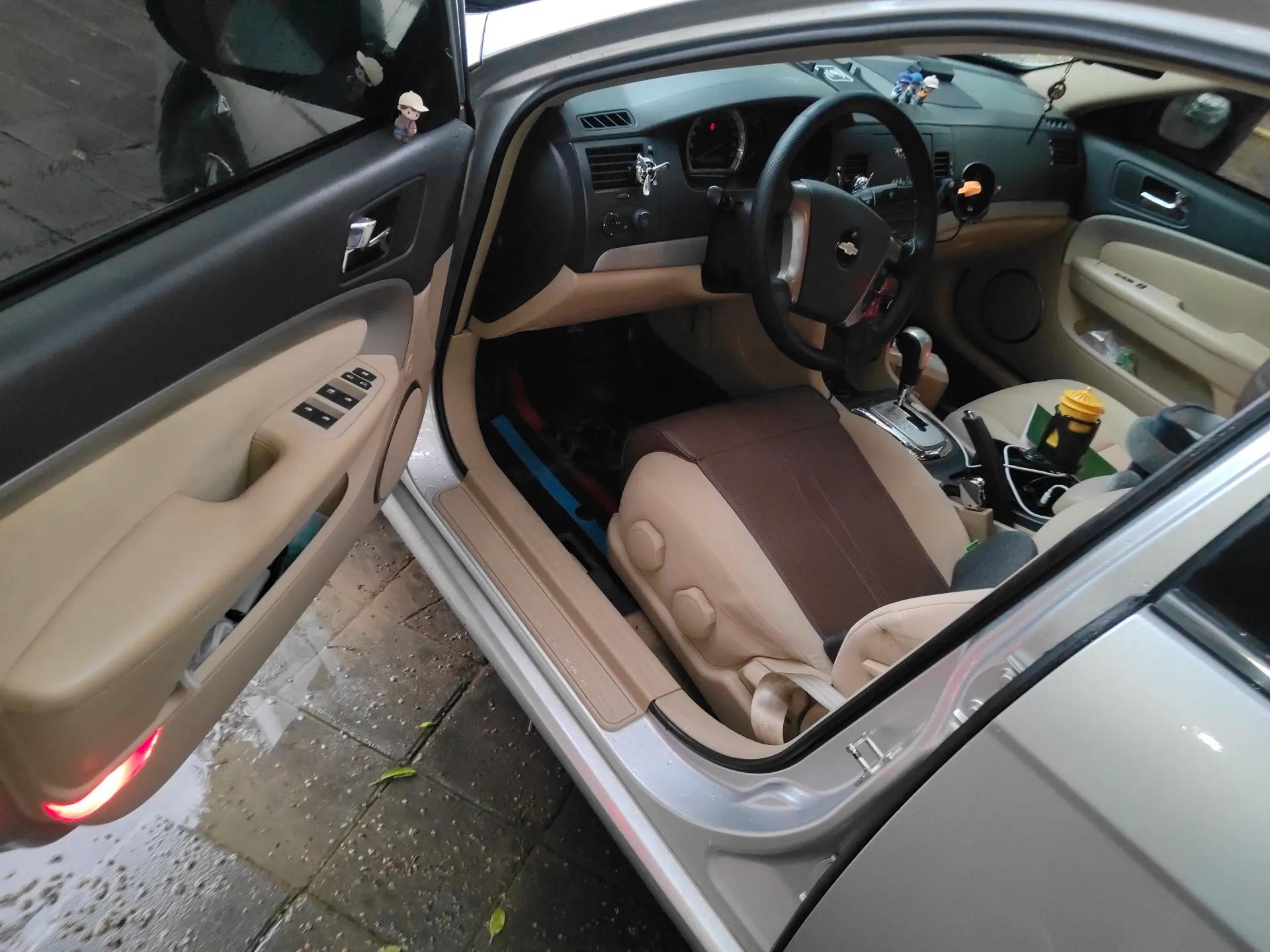 Chevrolet Epica 2012 1.8 Comfort Edition AT — миниатюра 17