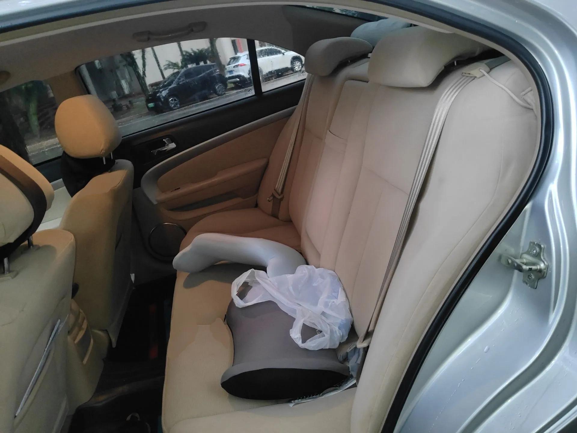 Chevrolet Epica 2012 1.8 Comfort Edition AT — миниатюра 18