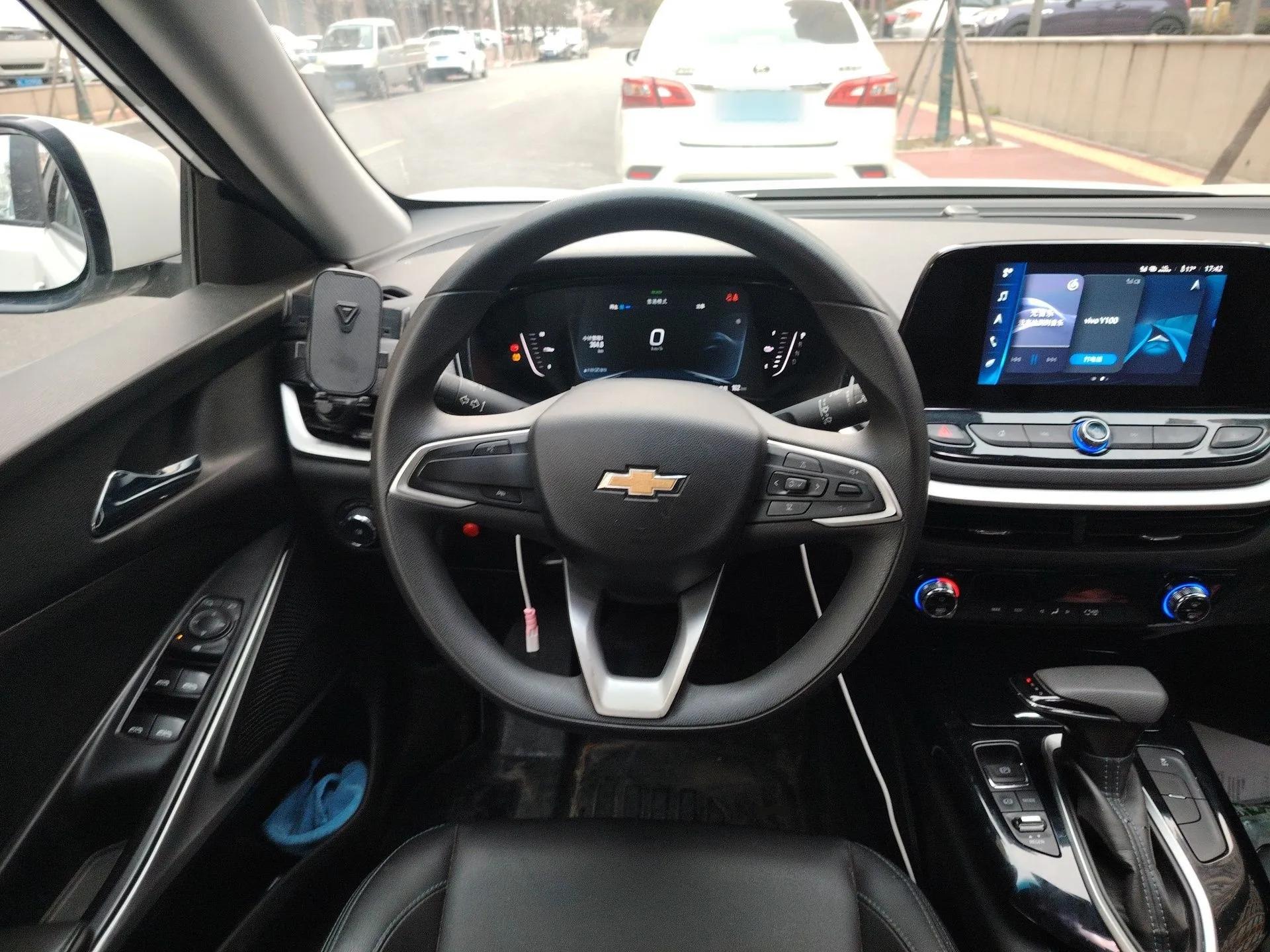 Chevrolet Menlo 2022 Star Enjoyment Edition Plus — миниатюра 11