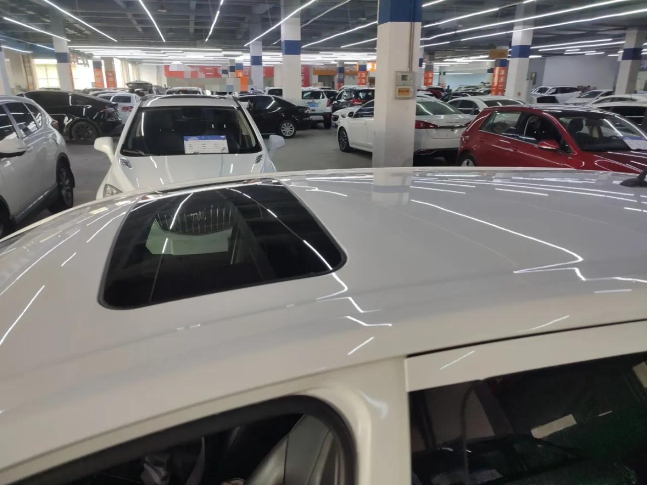 Chevrolet Lova RV 2016 1.5L Automatic FunDrive Edition — миниатюра 11