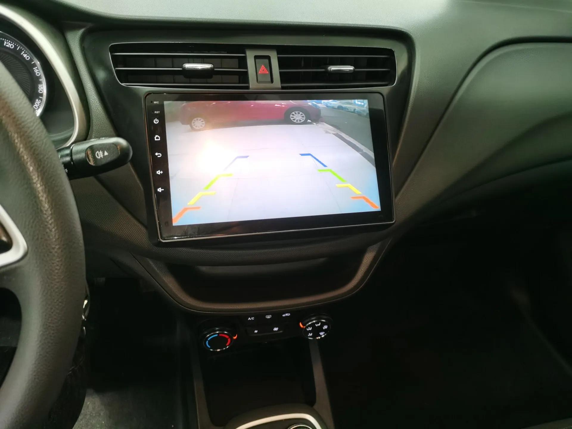 Chevrolet Lova RV 2016 1.5L Automatic Smart Drive Edition — миниатюра 15