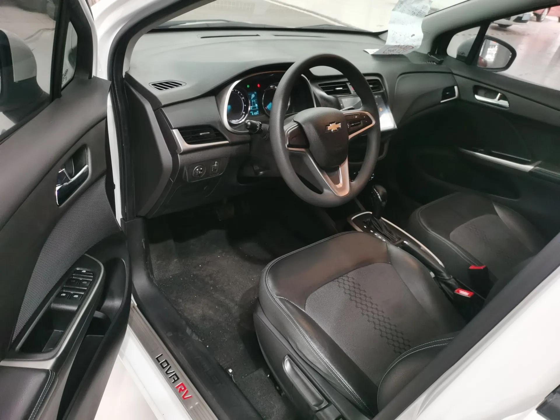 Chevrolet Lova RV 2016 1.5L Automatic Smart Drive Edition — миниатюра 18