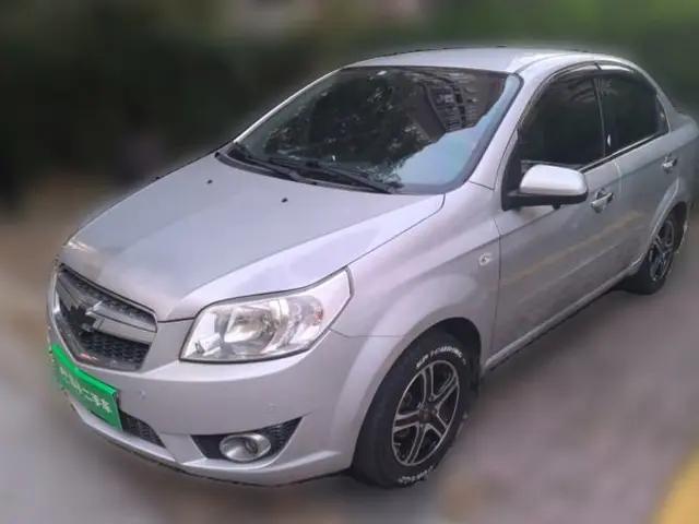 Chevrolet Lova 2010 1.4 AT Fashion Edition