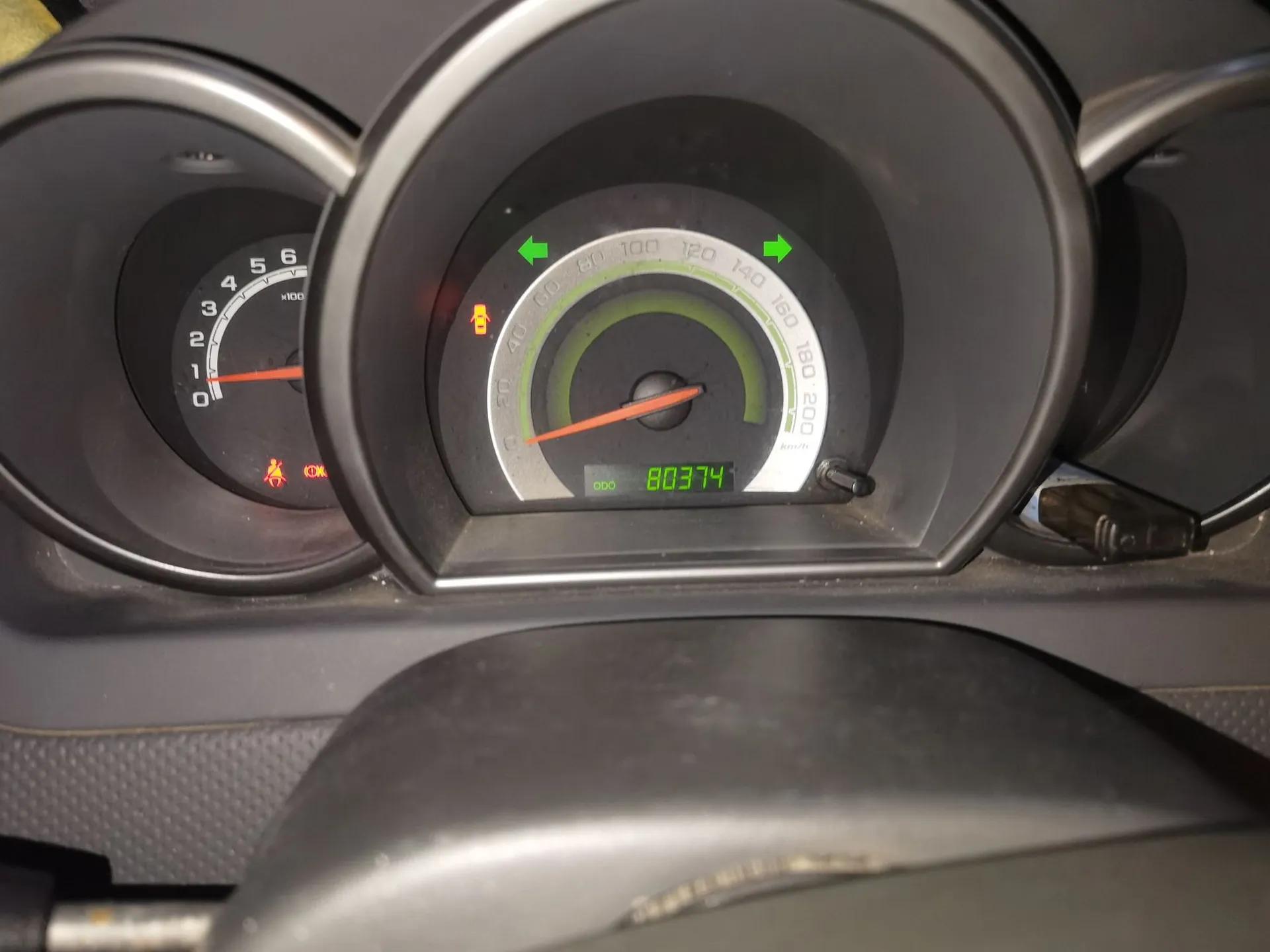 Chevrolet Lova 2010 1.6MT Dynamic Edition — миниатюра 13