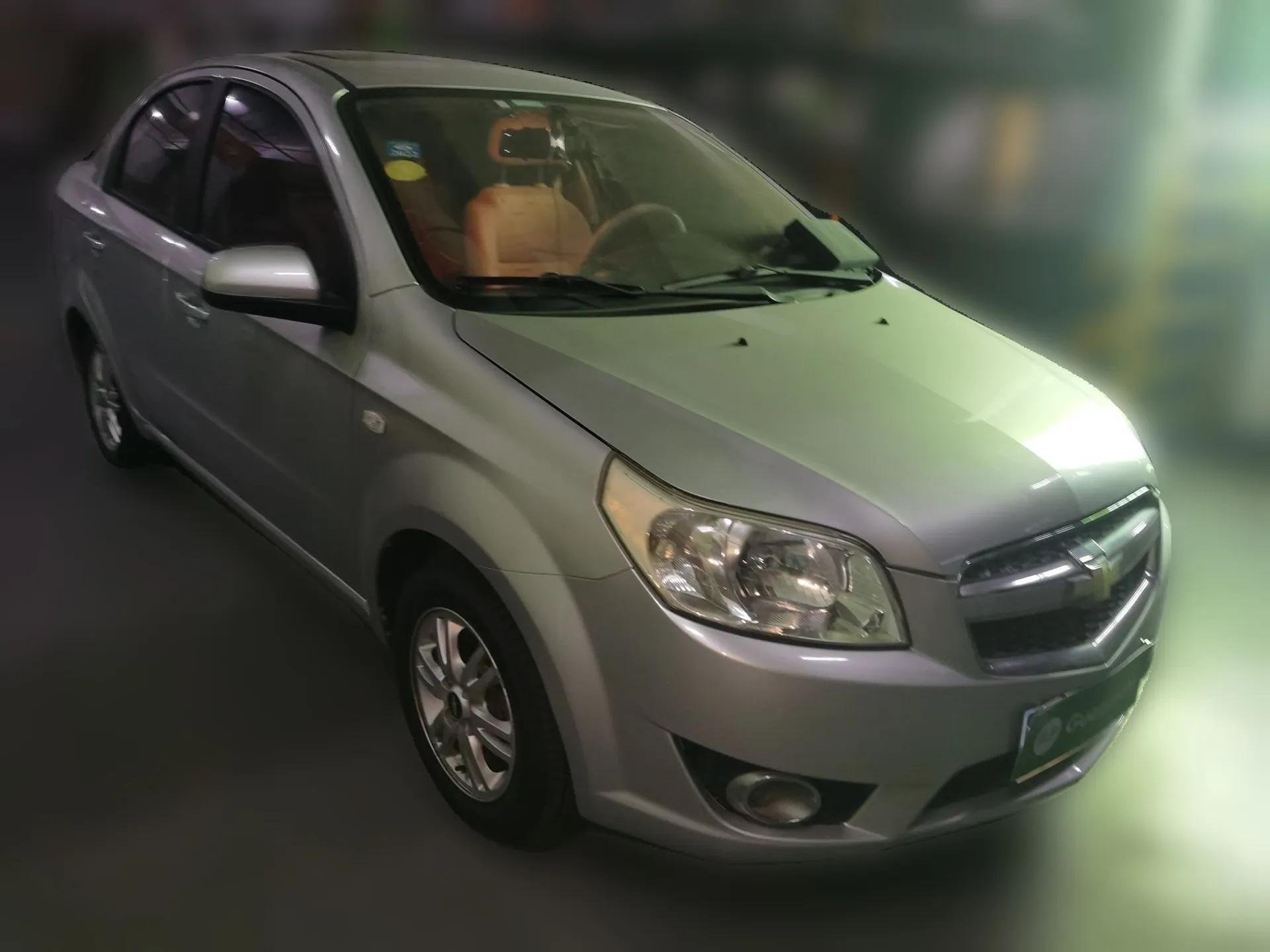 Chevrolet Lova 2010 1.6MT Dynamic Edition — миниатюра 3