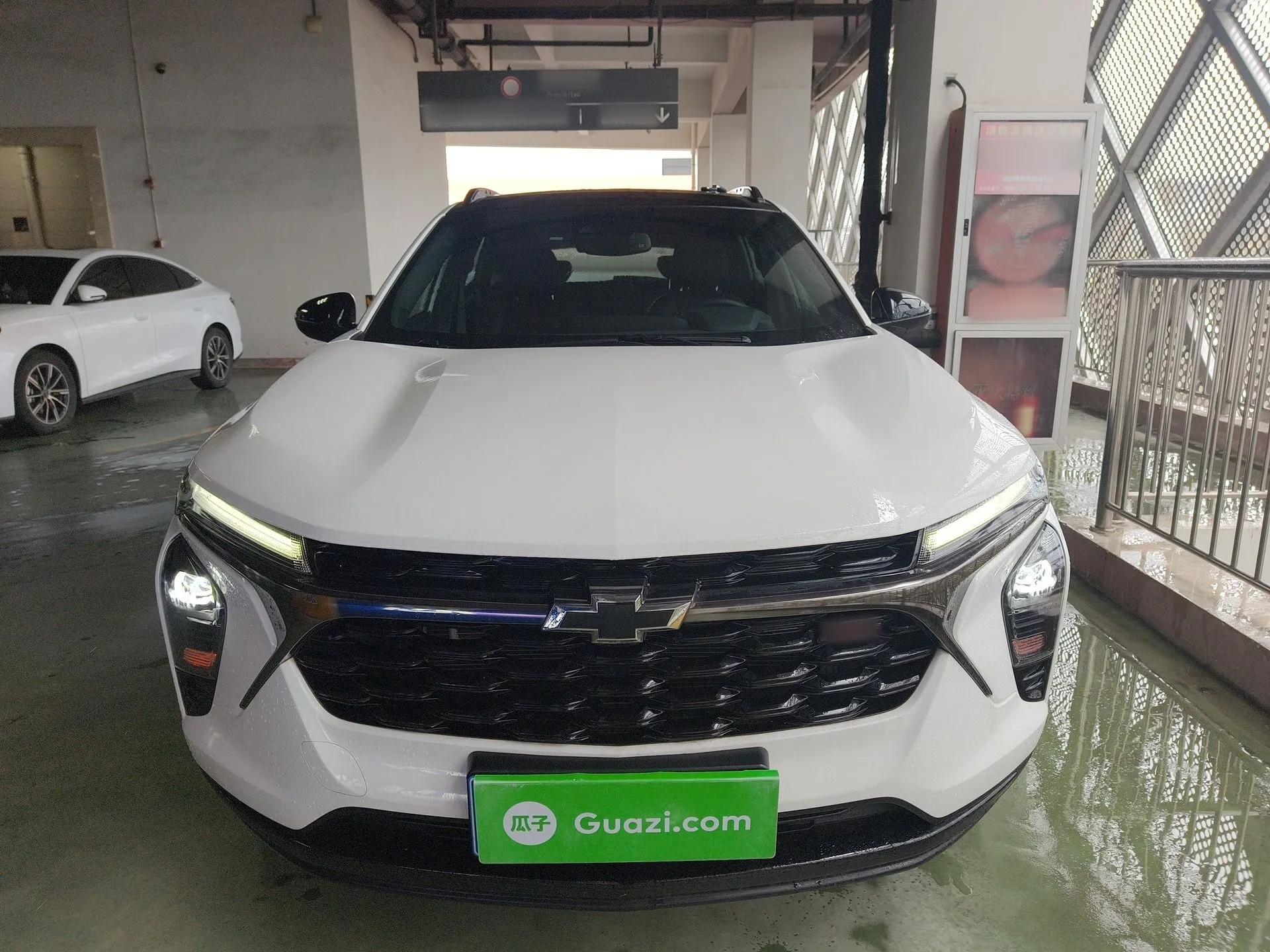Chevrolet Seeker 2022 1.5T CVT RS Bee Wave Edition — миниатюра 2