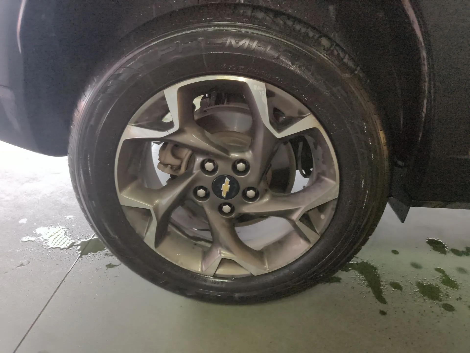 Chevrolet Seeker 2022 1.5T CVT Trend-Setting Edition — миниатюра 10