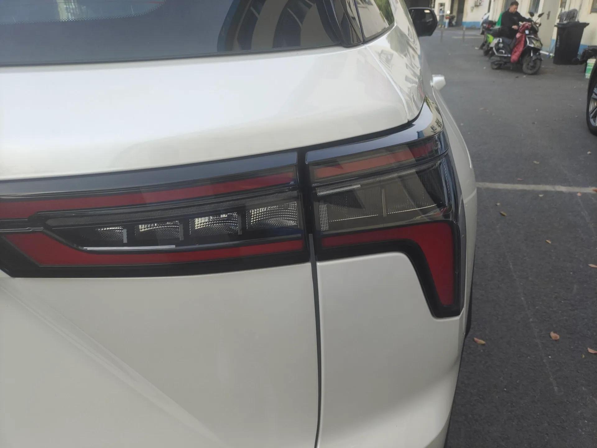 Chevrolet Equinox Plus 2024 102km RS Ultimate Edition — миниатюра 7