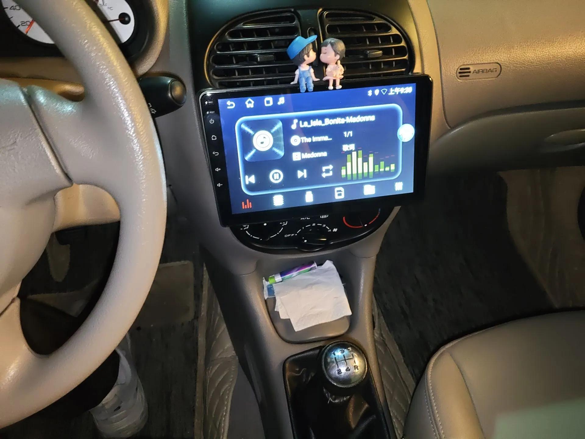 Citroen C2 2012 1.4L Manual Comfort Edition — миниатюра 14