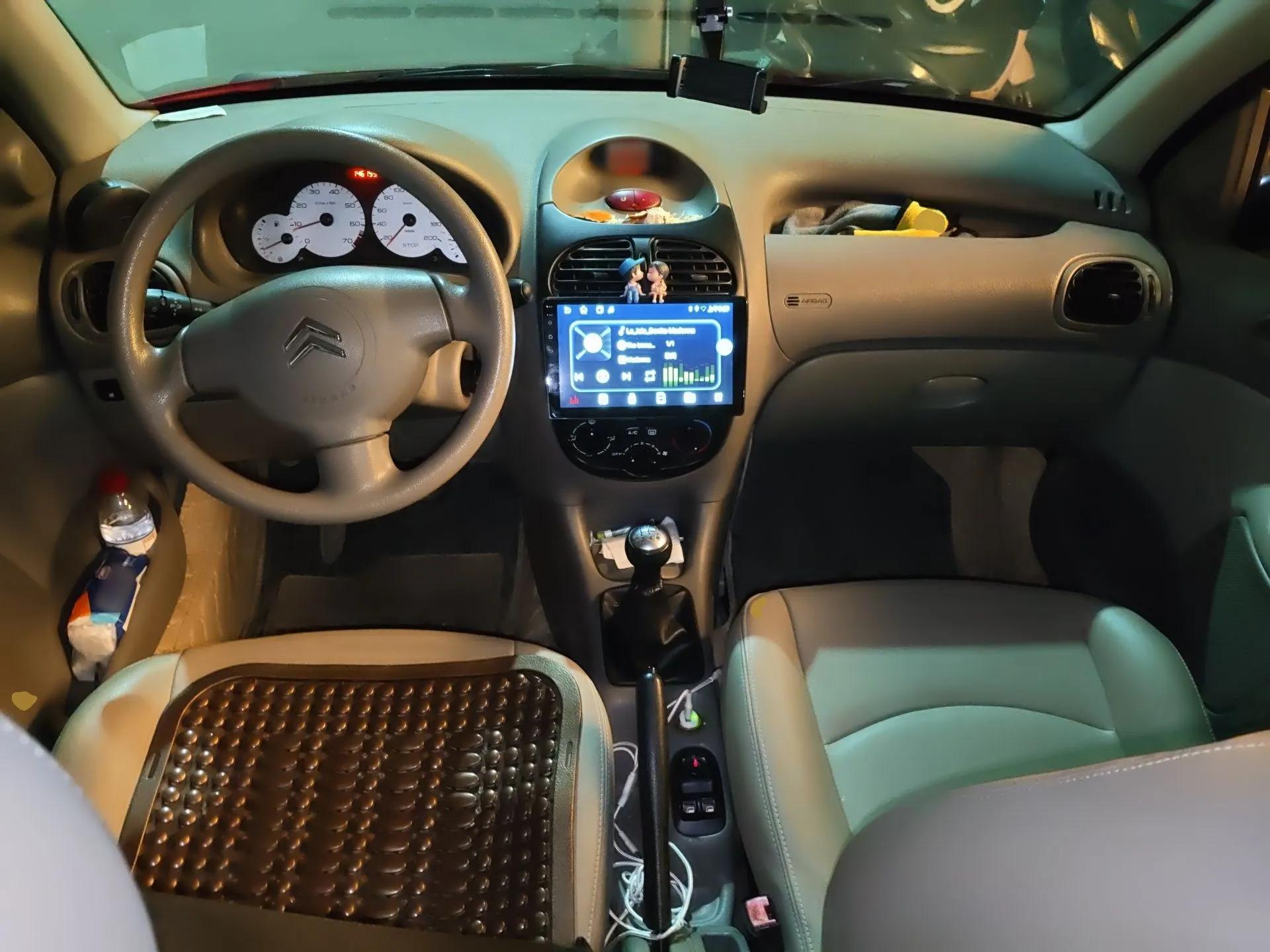 Citroen C2 2012 1.4L Manual Comfort Edition — миниатюра 10