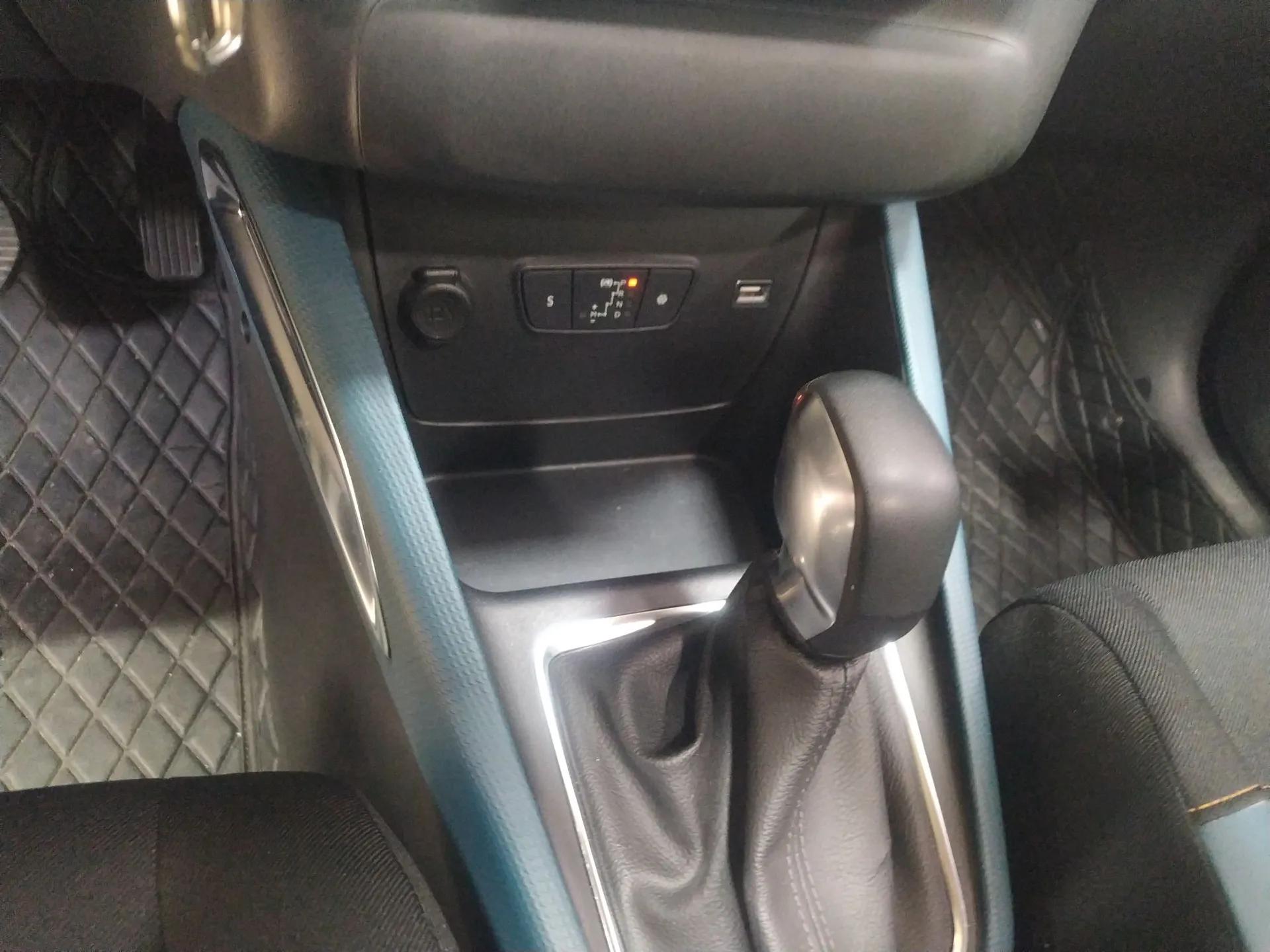 Citroen C4 AIRCROSS Yunyi 2018 350THP Automatic Internet E-Zhi Edition — миниатюра 17