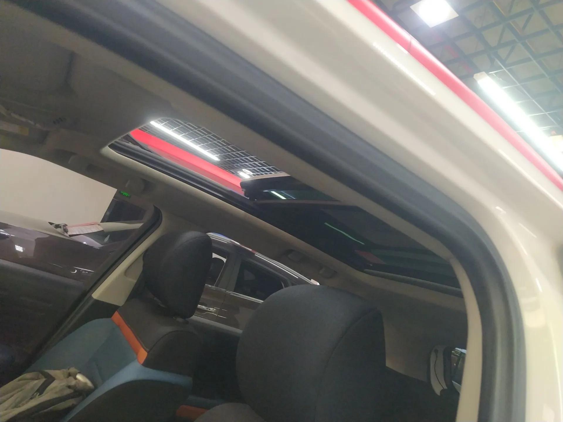 Citroen C4 AIRCROSS Yunyi 2018 350THP Automatic Internet E-Zhi Edition — миниатюра 21
