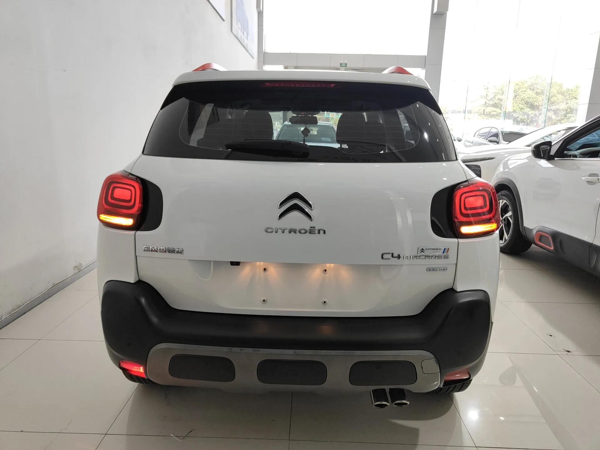 Citroen C4 AIRCROSS Yunyi 2018 230THP Automatic Internet E-Zhi Edition — миниатюра 5