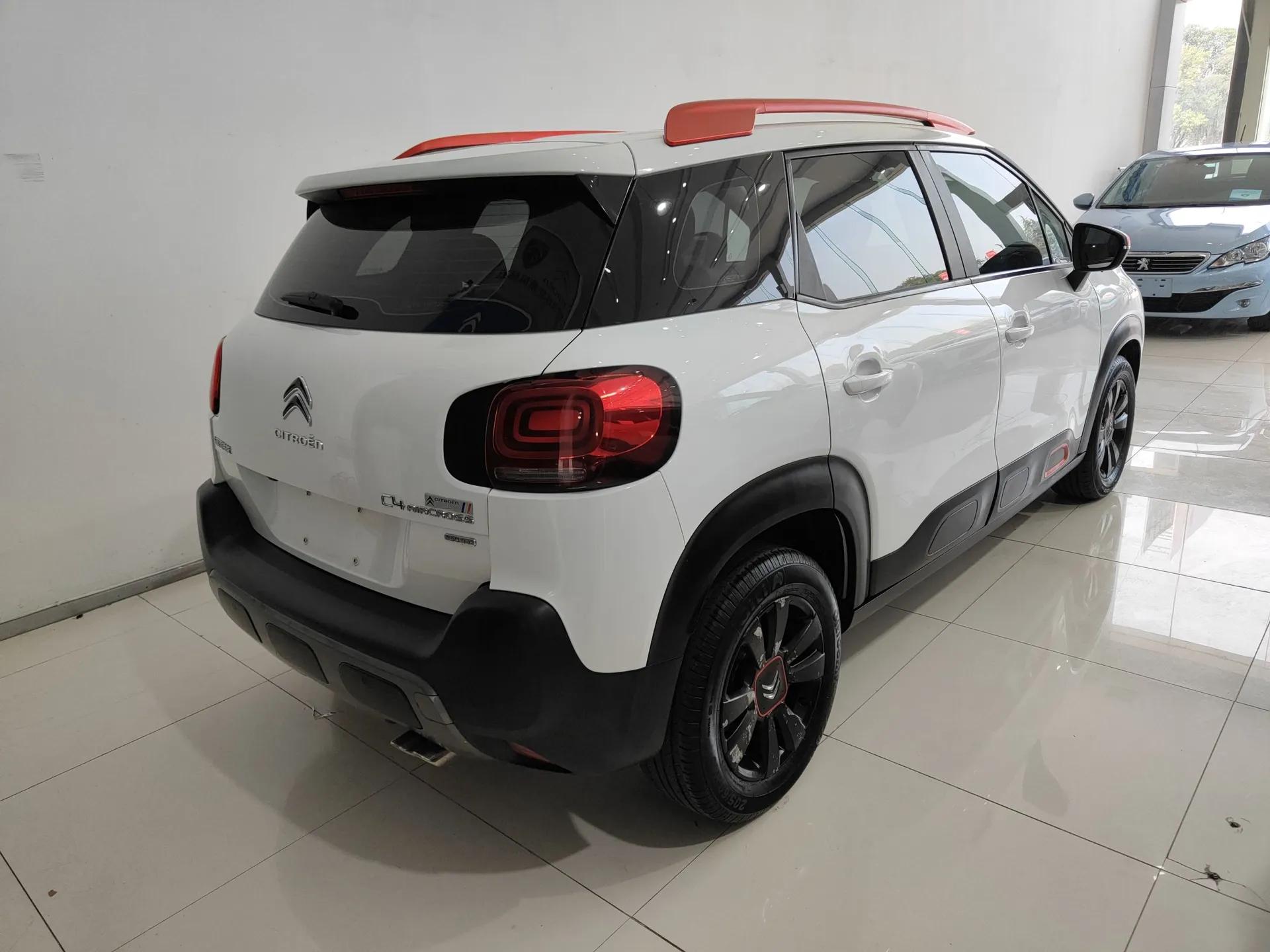 Citroen C4 AIRCROSS Yunyi 2018 230THP Automatic Internet E-Zhi Edition — миниатюра 6