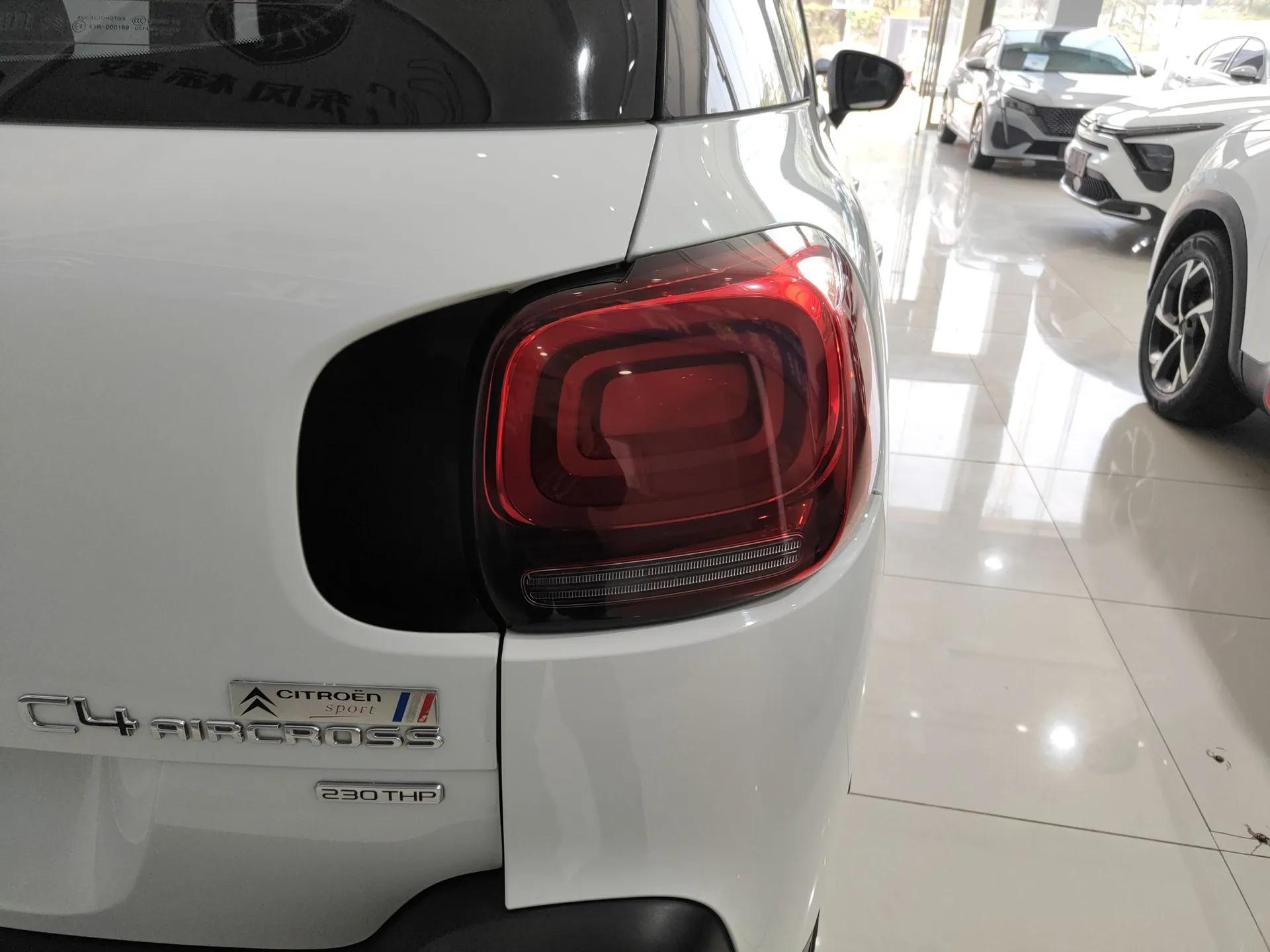 Citroen C4 AIRCROSS Yunyi 2018 230THP Automatic Internet E-Zhi Edition — миниатюра 7