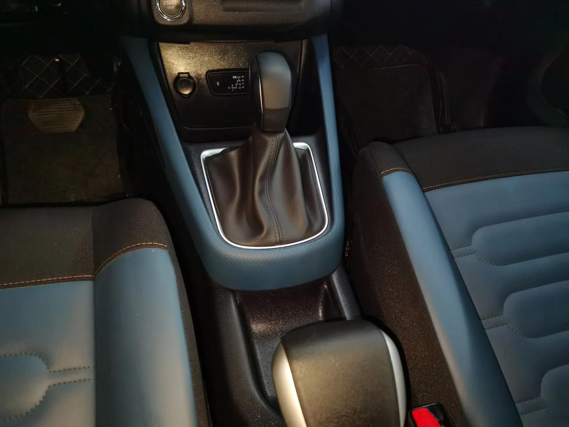 Citroen C4 AIRCROSS Yunyi 2018 230THP Automatic Internet E-Zhi Edition — миниатюра 16