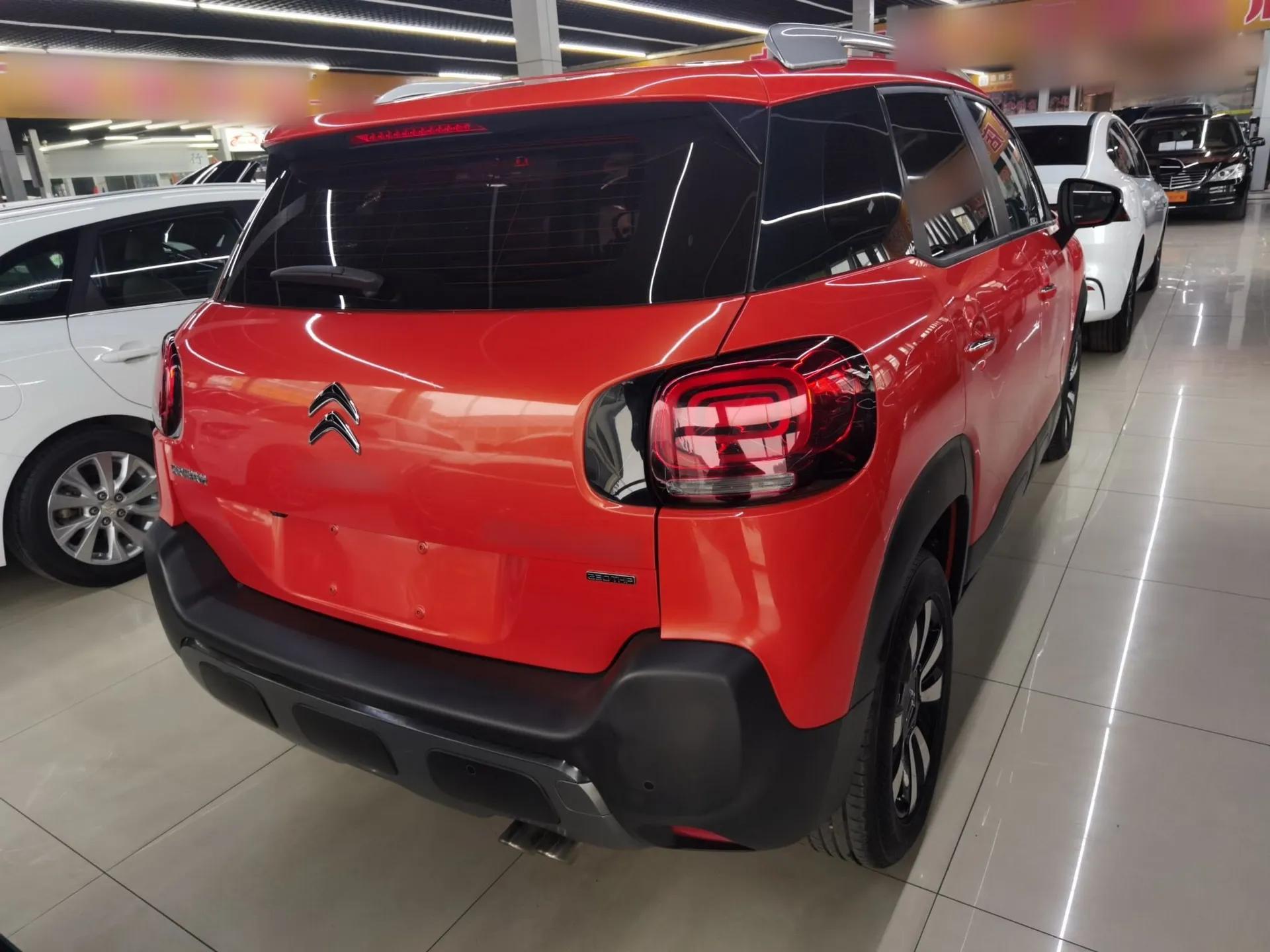 Citroen C4 AIRCROSS Yunyi 2018 230THP Automatic Internet E-Zhi Edition — миниатюра 4
