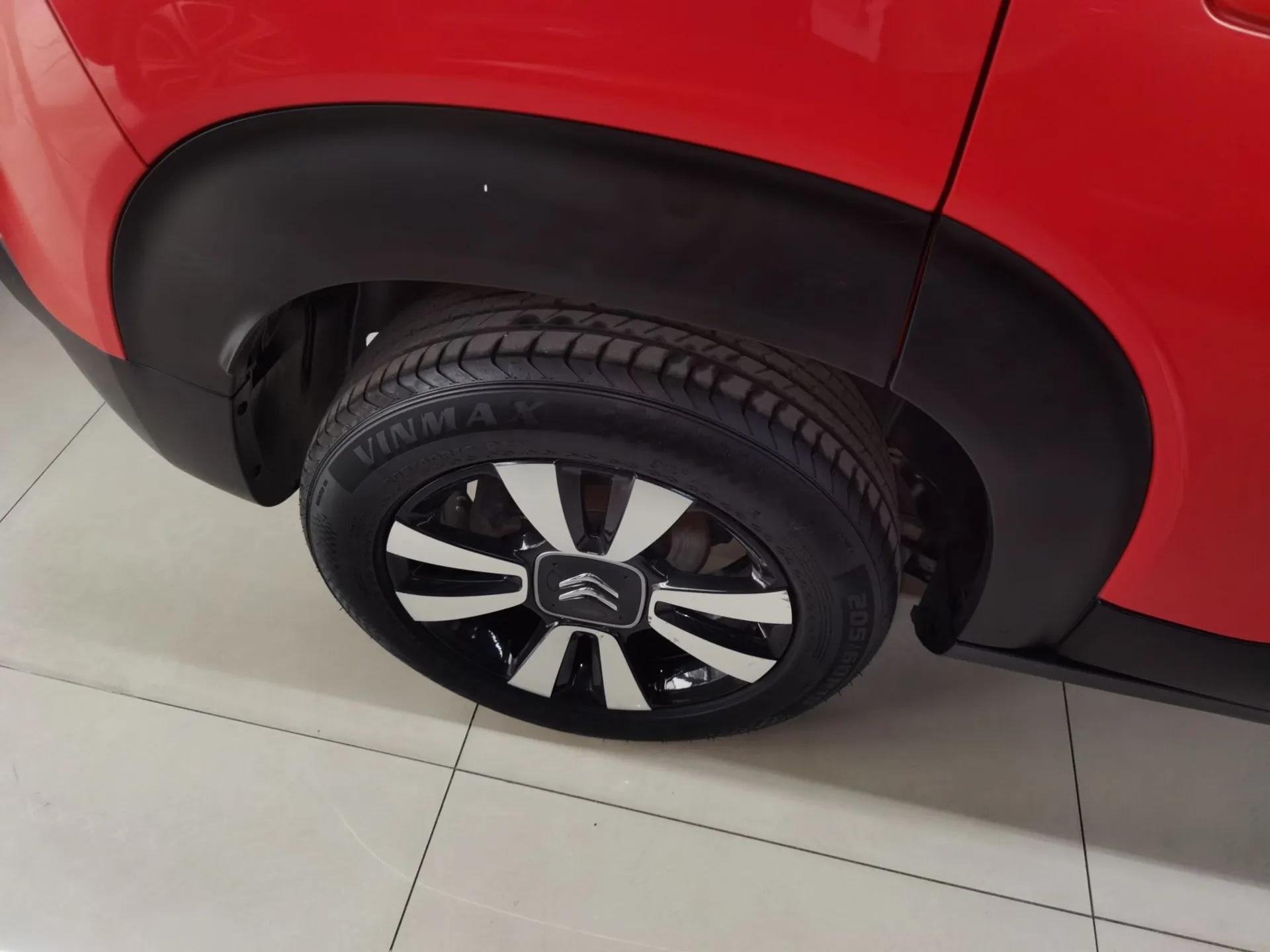 Citroen C4 AIRCROSS Yunyi 2018 230THP Automatic Internet E-Zhi Edition — миниатюра 10