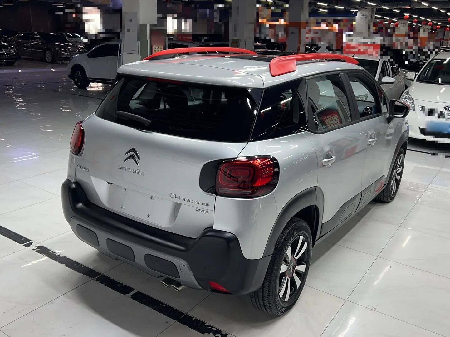 Citroen C4 AIRCROSS Yunyi 2018 230THP Automatic Internet E-Zhi Edition — миниатюра 5