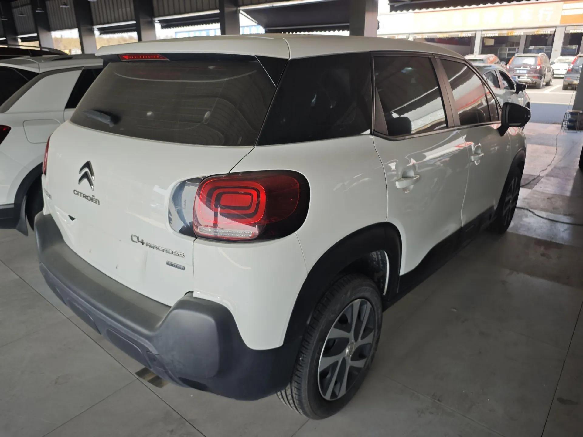 Citroen C4 AIRCROSS Yunyi 2018 230THP Automatic Elegance Edition — миниатюра 5