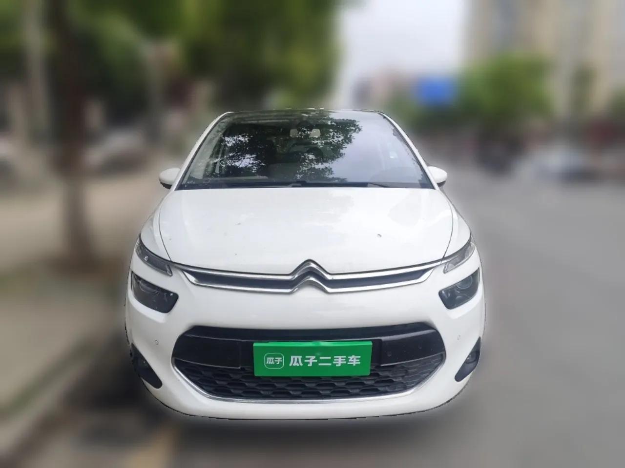 Citroen C4 Picasso 2015 1.6T Luxury 5-Seat Model — миниатюра 2