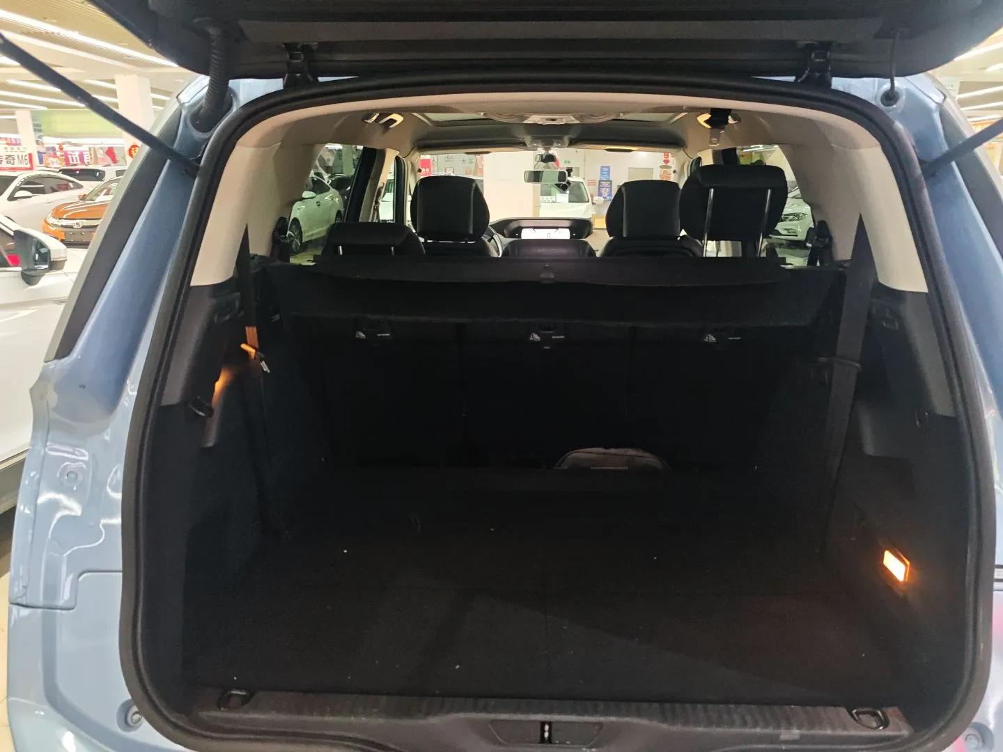 Citroen C4 Picasso 2015 Grand 1.6T Luxury 7-Seater — миниатюра 21