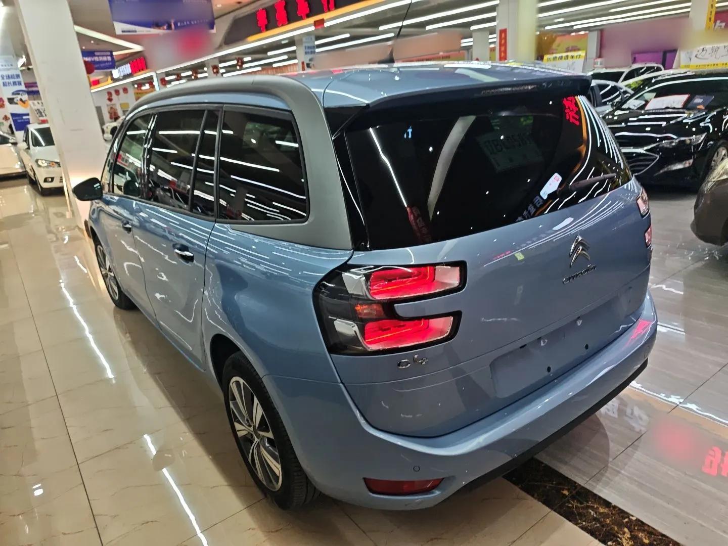 Citroen C4 Picasso 2015 Grand 1.6T Luxury 7-Seater — миниатюра 7
