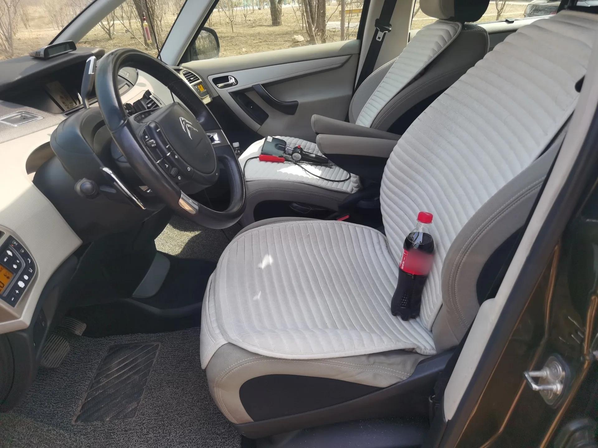 Citroen C4 Picasso 2009 Grand 2.0L Comfort Model — миниатюра 16