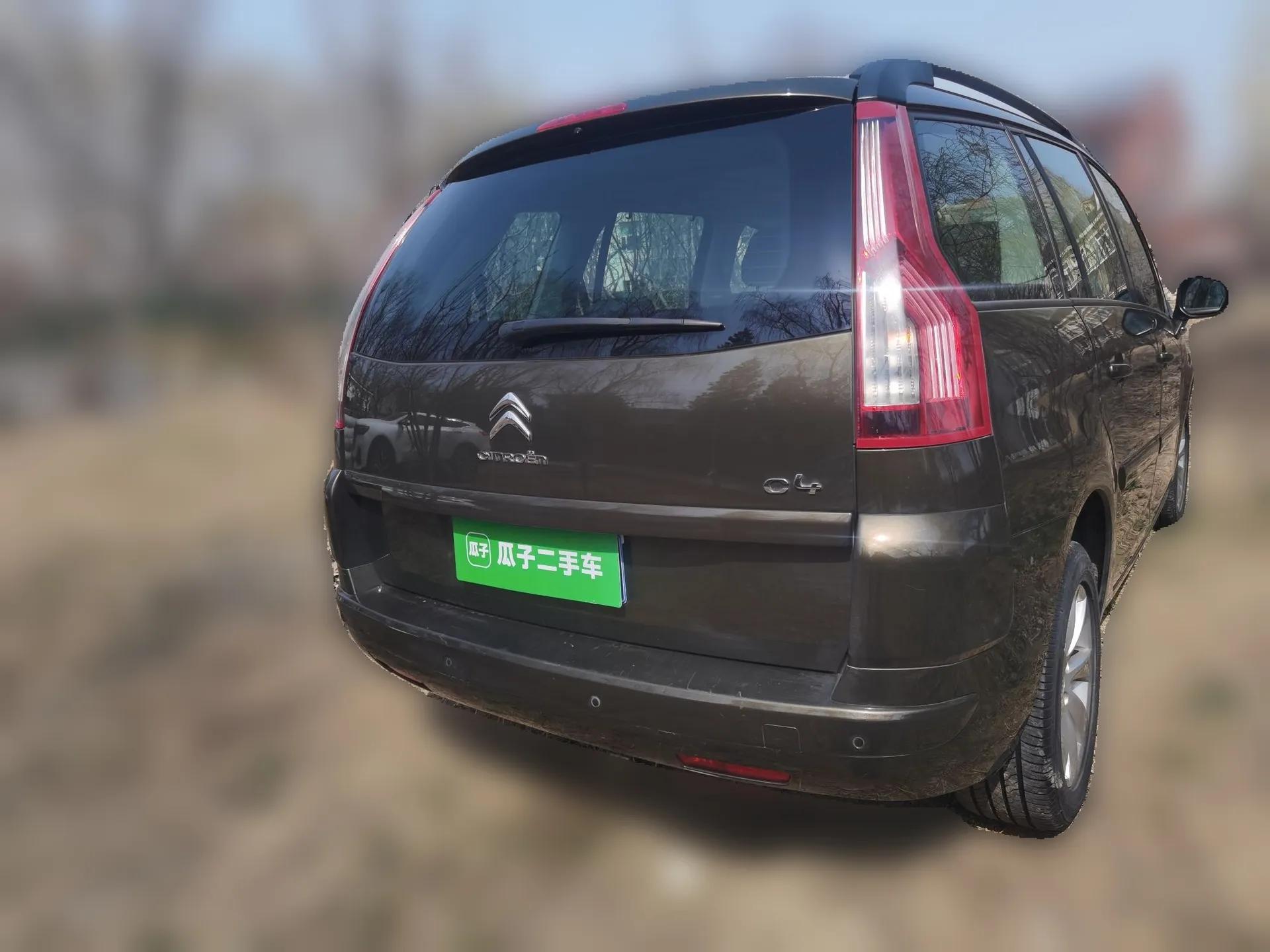 Citroen C4 Picasso 2009 Grand 2.0L Comfort Model — миниатюра 5