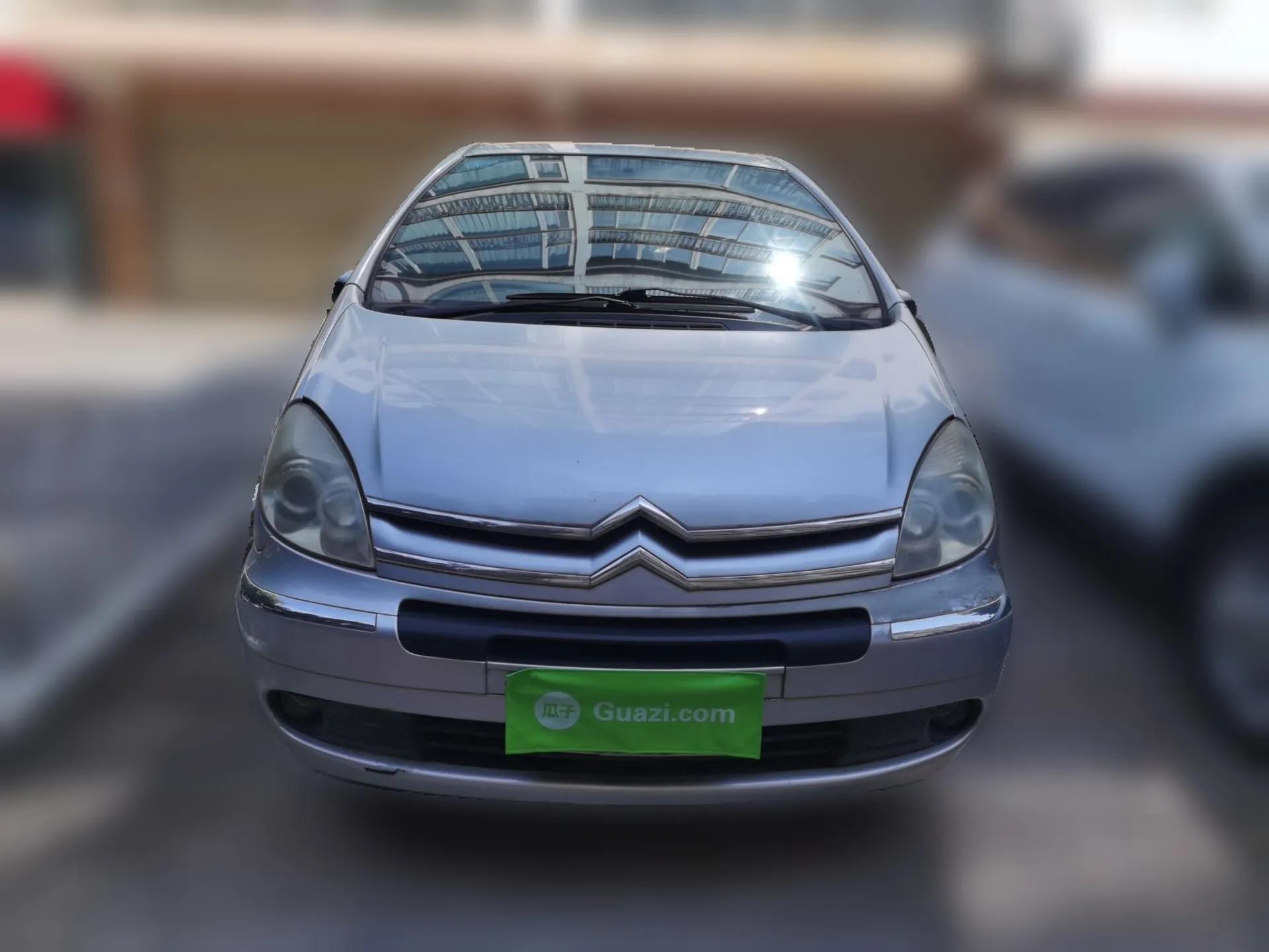 Citroen Picasso 2007 2.0L Automatic — миниатюра 2