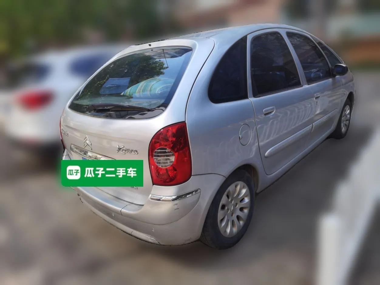Citroen Picasso 2007 2.0L Automatic — миниатюра 6