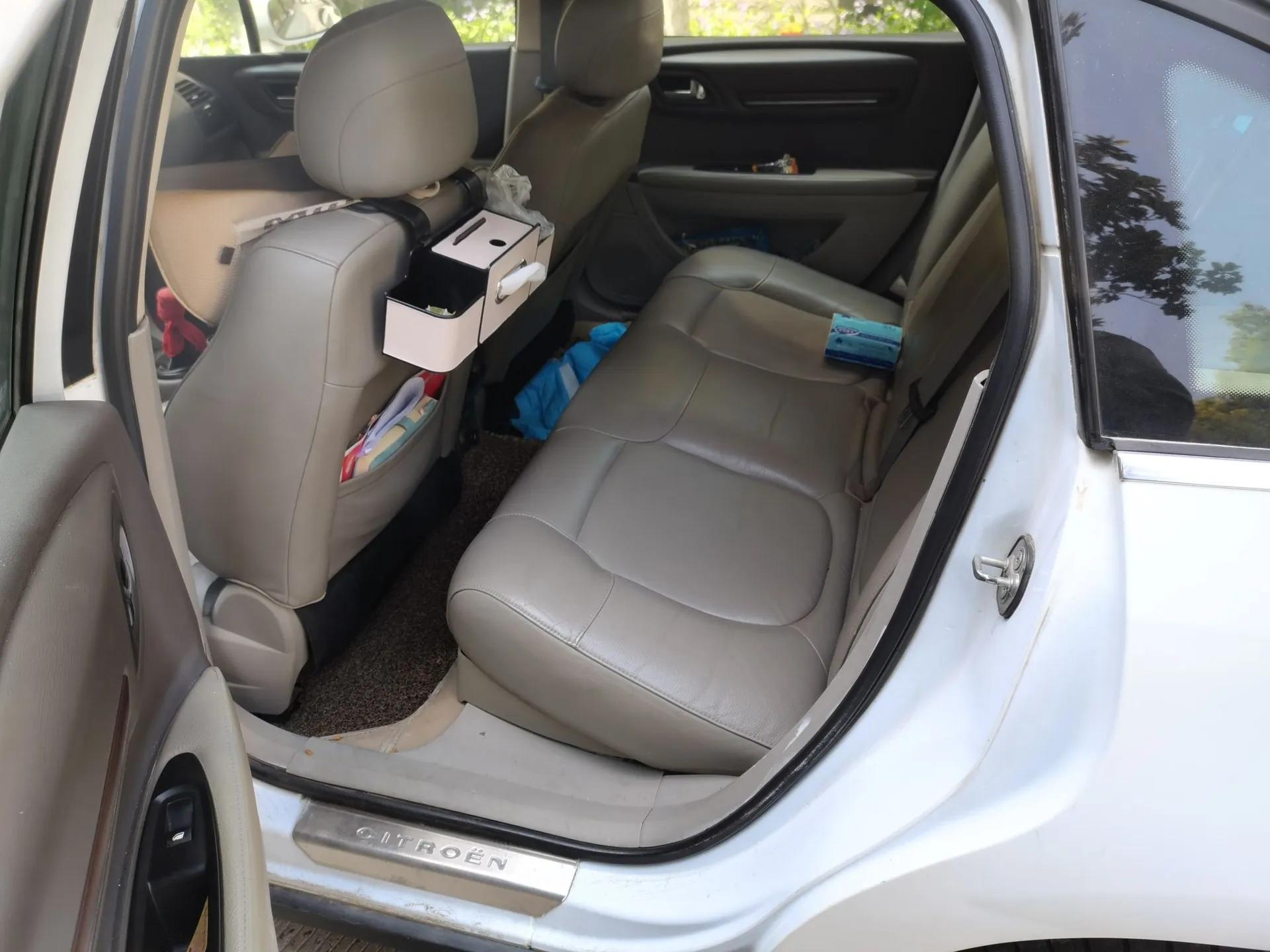 Citroen C-Triomphe 2006 2.0L Manual Luxury Version — миниатюра 18